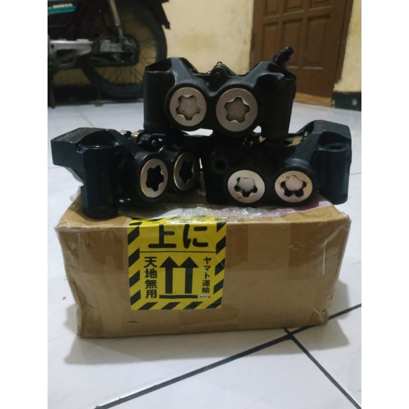 caliper sumitomo 4piston