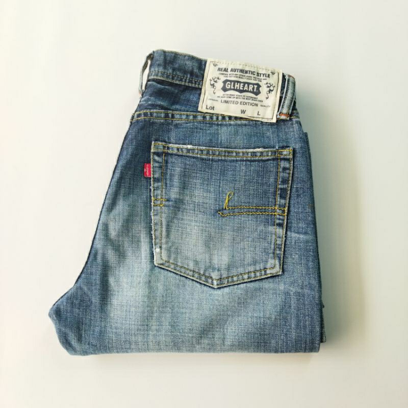 GL Heart ripped jeans