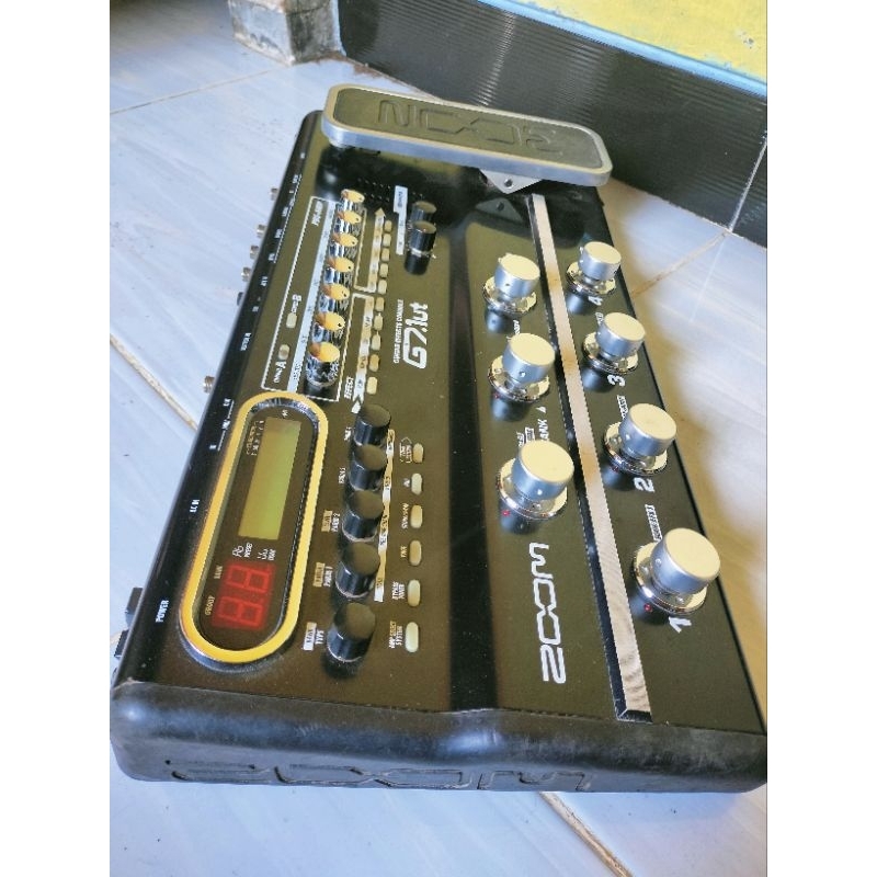 effek gitar zoom g7.1ut
