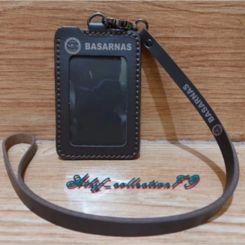 

HOLDER KALUNG ID CARD LOGO BASARNAS COKLAT BEST QUALITY PREMIUM