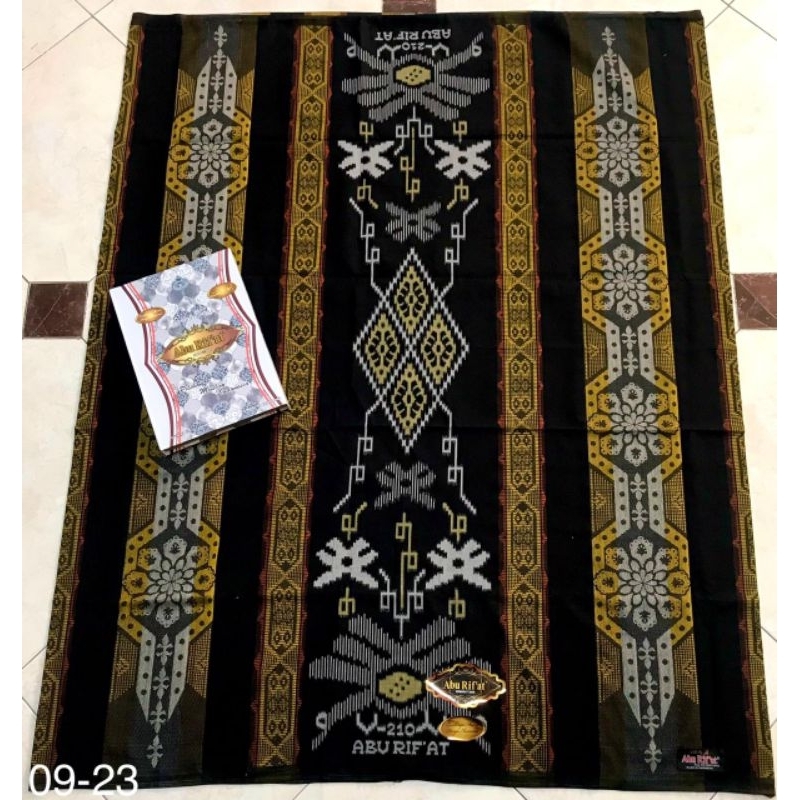 SARUNG ABU RIF'AT LEMBUT MOTIF BHS