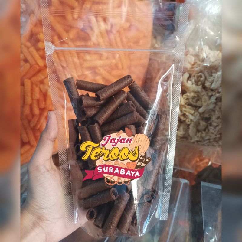 

Wafer Roll Coklat 100 Gram