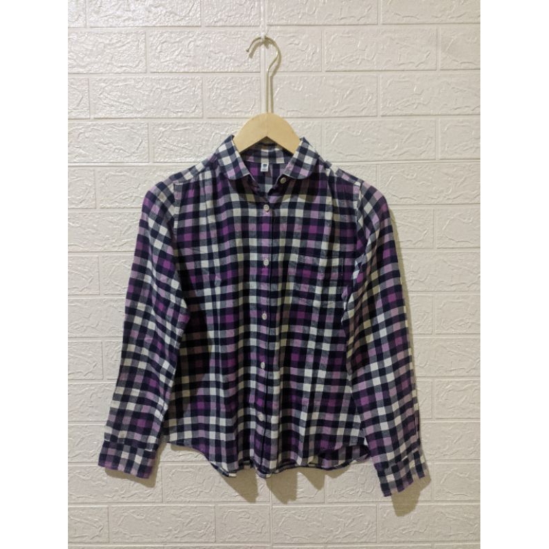 Kemeja Flanel UNIQLO Cewek
