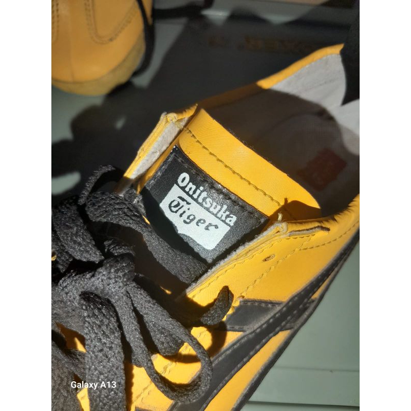 Sepatu OnitSuka Original seken