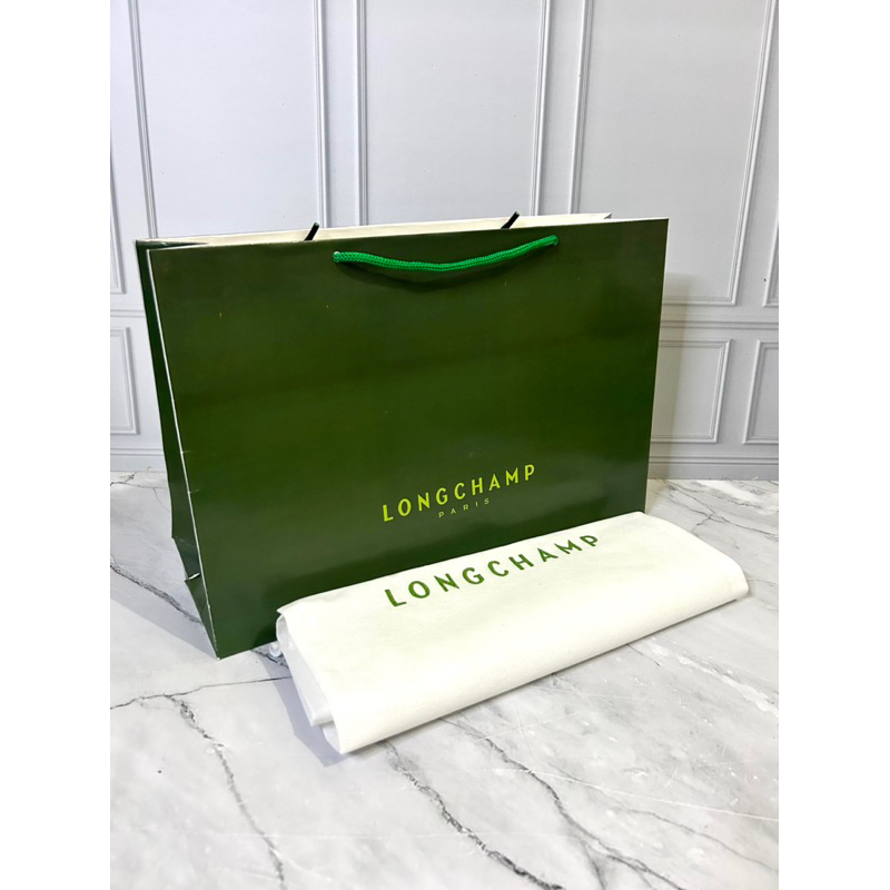 

Paper Bag LC Hijau New ( READY STOCK JKT ) Paper Bag Pembungkus Kado