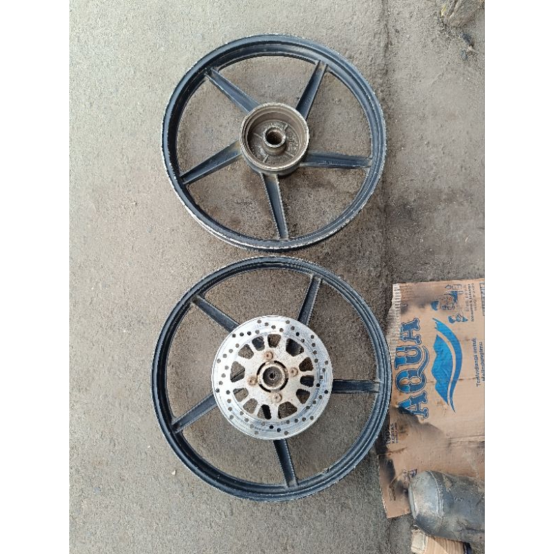 Velg Depan Belakang Vega Lama/Jupiter z Old/Fiz r/Crypton