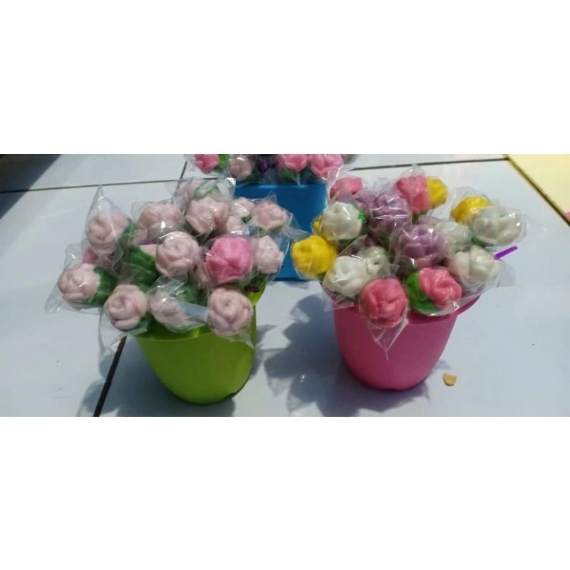 

permen lolipop isi 20 berhadiah po bagus untuk souvenir/kado