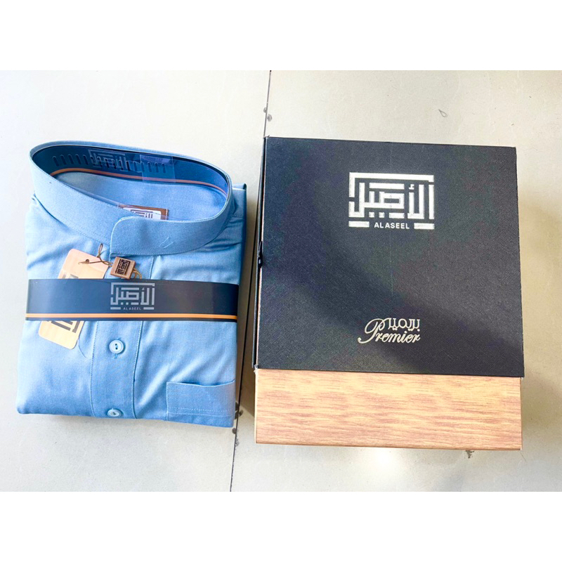 Busana Muslim Jubah Gamis AL ASEEL - PREMIER Non Manset Laki Pria Biru Muda Biru Laut Nice Blue Polo