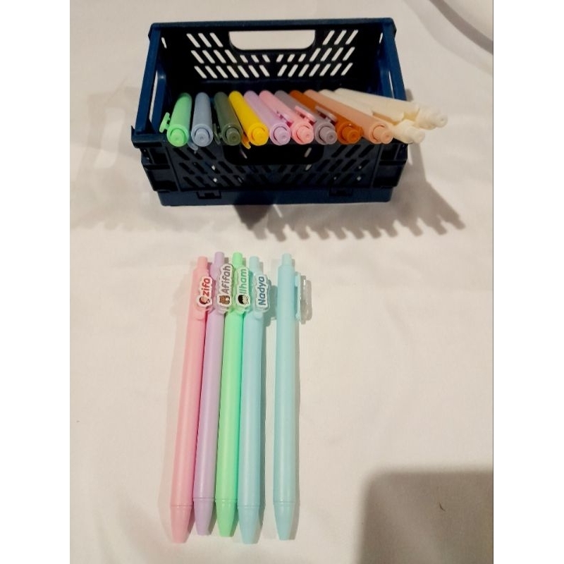 

Pulpen Gel Custom Nama dan Character