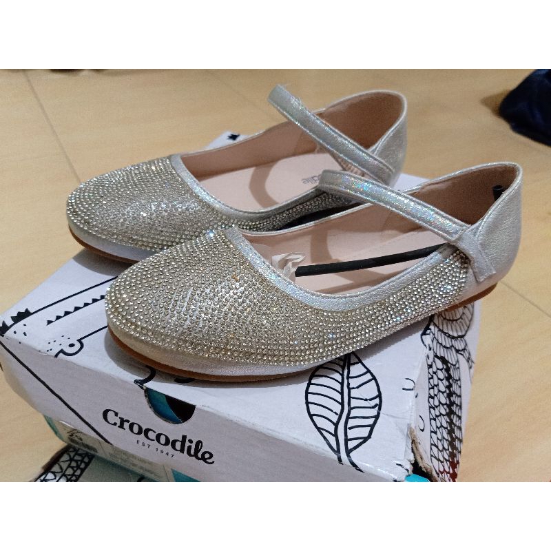 sepatu anak crocodile