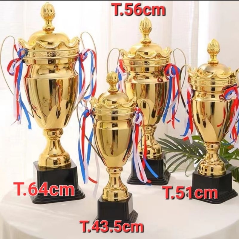 Piala /trophy model champion bahan metal/logam kuningan