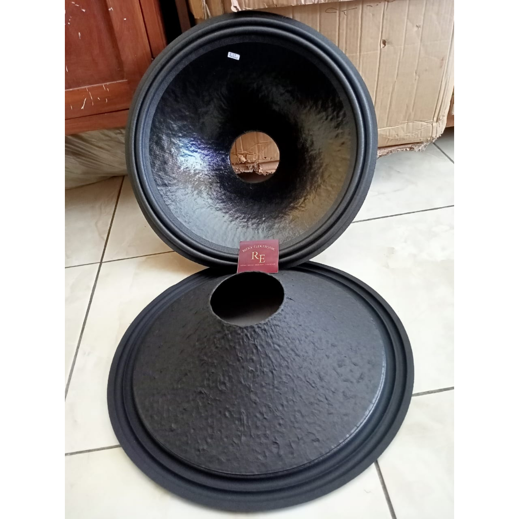 daun speaker 18 in lubang 4 in kilat polos 2 rim tinggi 120