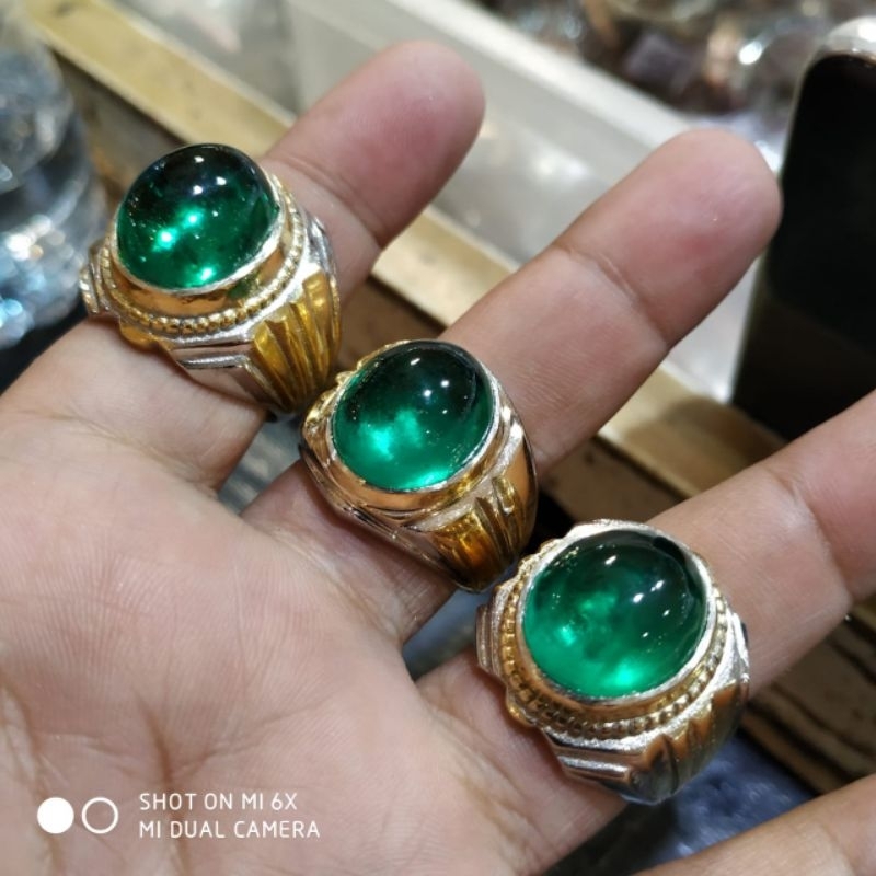 NATURAL ZAMRUD ZAMBIA