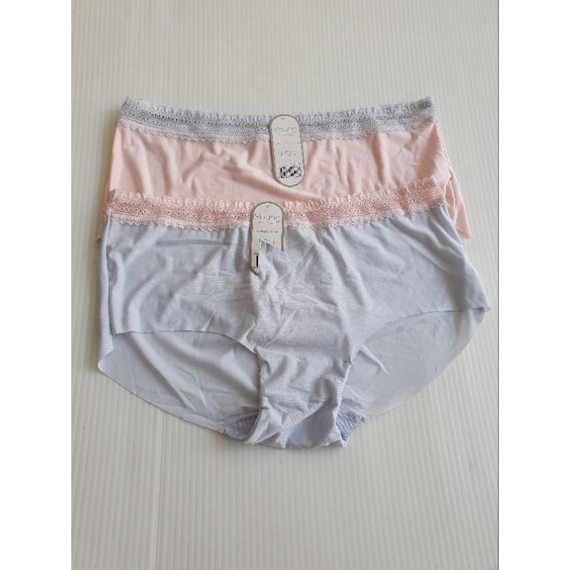 Young Curves-cd celana dalam wanita-209