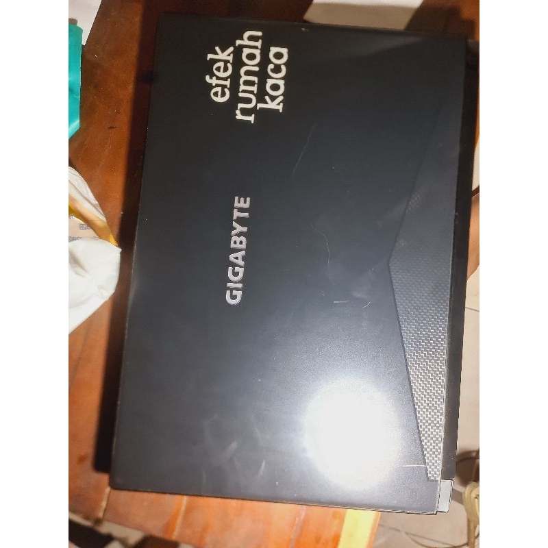 LAPTOP GAMING GIGABYTE AERO 15X V8 i7 8750h RAM 16GB SSD NVME 512GB GTX 1070 8GB GDDR5 DDR5 1080P 14