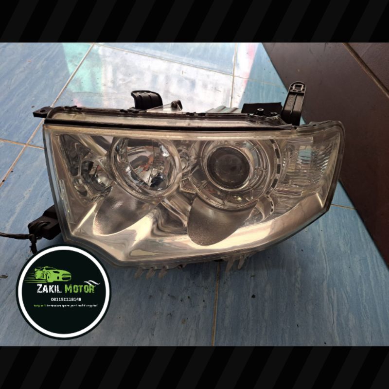 Headlamp lampu depan Pajero Dakar 2012 2013 2014 original