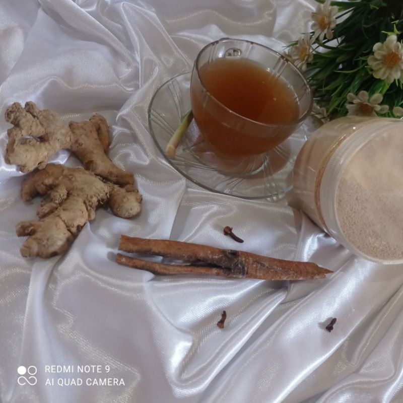 

Jahe Instan|Jahe Emprit Instan Organic Premium 100gr 11k free sendok kayu