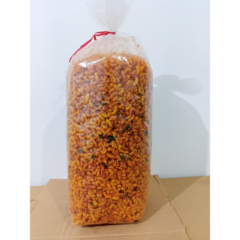 

MAKARONI BANTET-MAKRONI BANTAT-100 GR/ RASA PEDAS DAUN JERUK