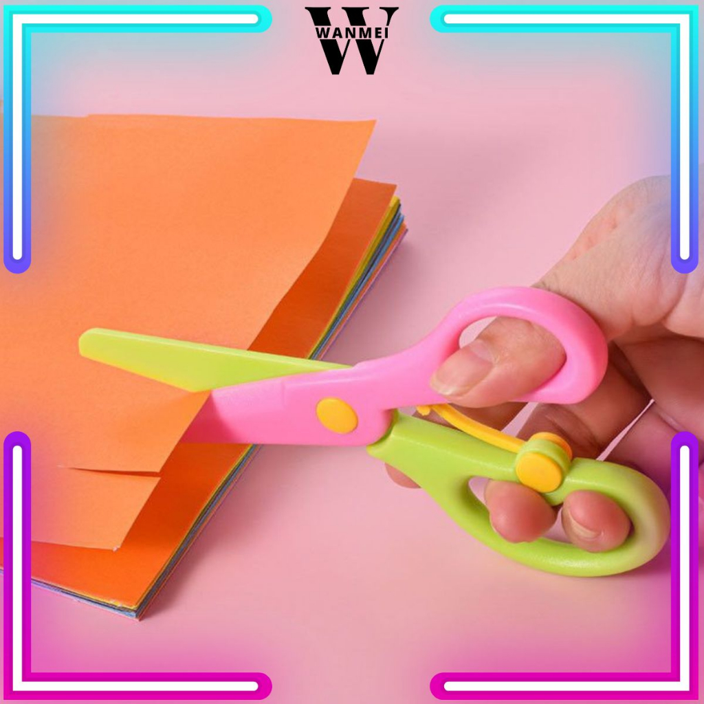 

WM Gunting Kertas Anak Warna Karakter Polos / Alat Menggunting Foto Buku Mainan Edukasi Anak / Gunting Plastik Ujung Tumpul / Peralatan ATK Sekolah Paper Scissors Safety