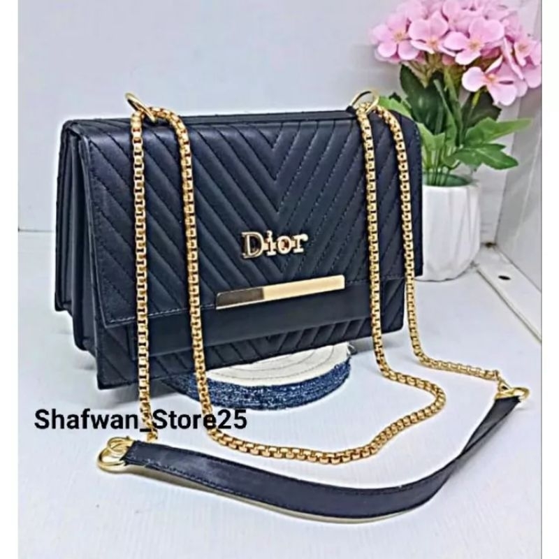 TAS DIOR WANITA KEKINIAN