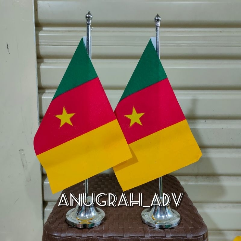 

tiang stainless bendera meja KAMERUN