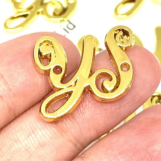 Custom Label Plat Hijab / Label Merk / Label 2 huruf / Label Metal / Label Alloy Plat 3,5*1cm custom