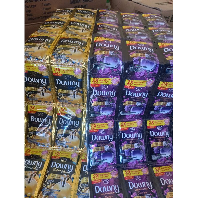 DOWNY PELEMBUT & PEWANGI PAKAIAN SACHET/RENTENG 1000