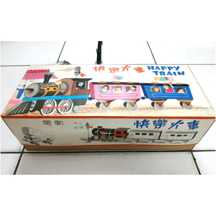 mainan kereta api besi / kereta besi kuno