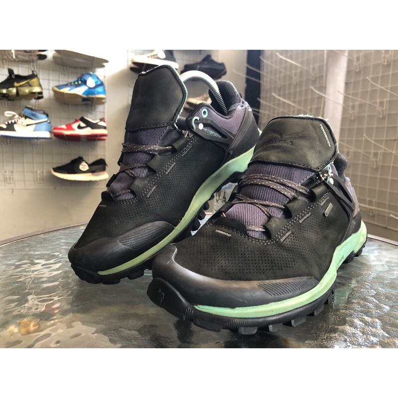 sepatu outdoor salewa