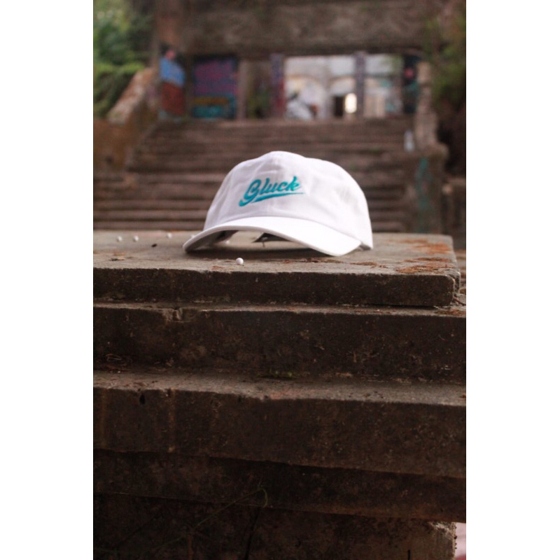GLUCK DAD HAT//DAD HAT WHITE GLUCK BORDIR BIRU UNISEX//gluckbali13