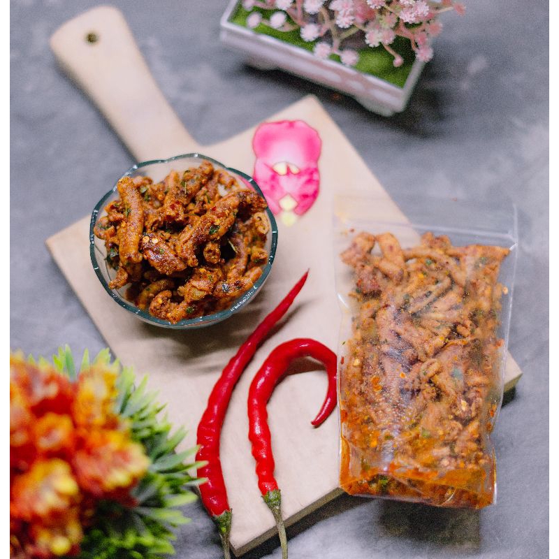 

Keripik Usus Pedas Daun Jeruk // Camilan Murah, Renyah dan Gurih