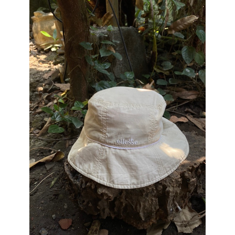 Bucket hat Ellese