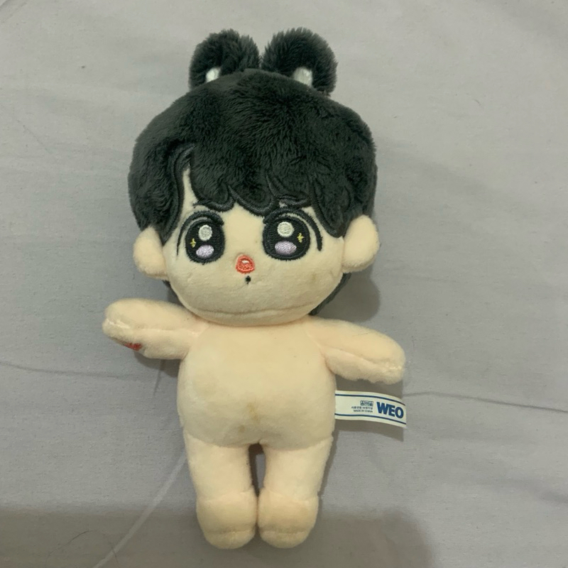 DOLL JUNGKOOK PAW IMPORT (18-20cm)