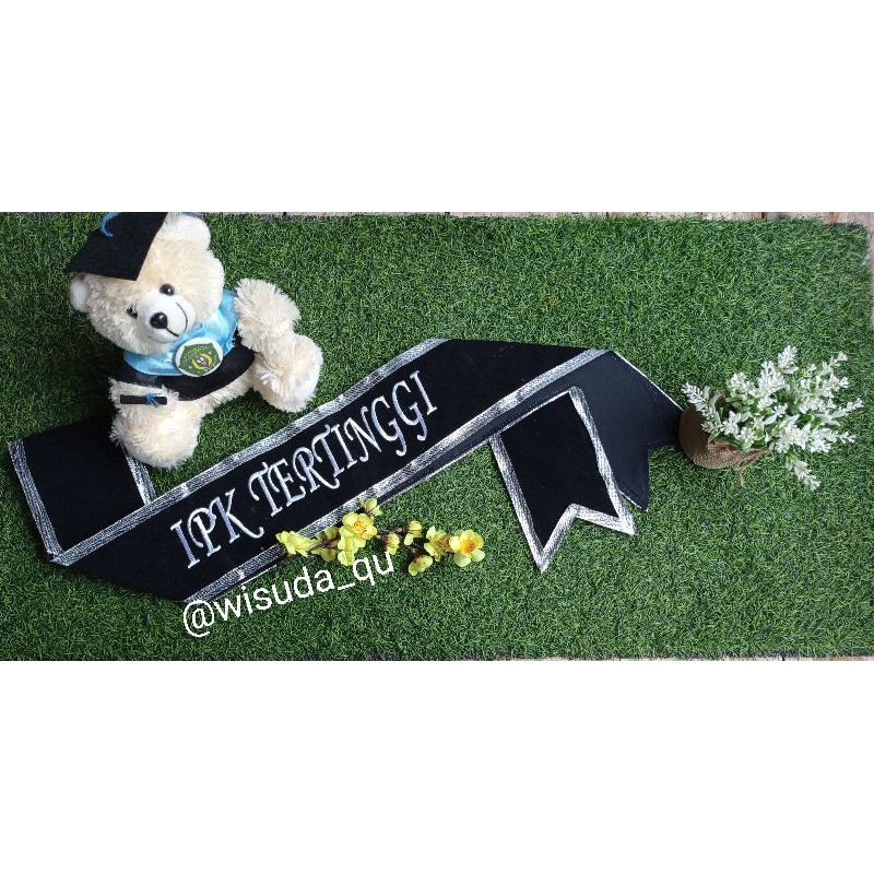 (LANGSUNG KIRIM) SELEMPANG WISUDA BLUDRU PITA BORDIR KOMPUTER