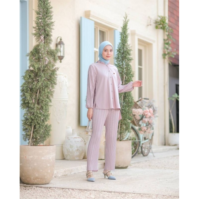 Setelan Celana Plisket Premium Wanita Kekinian Polos Valerie