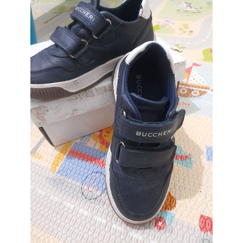 preloved sepatu anak Buccheri