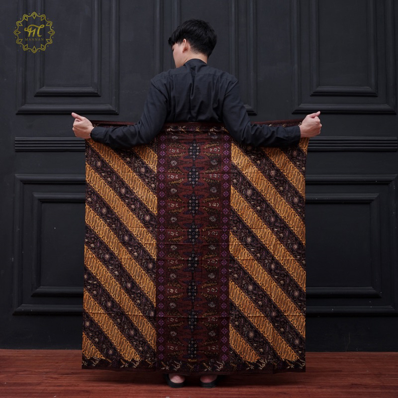 Sarung Batik Mannan Semi Tulis Super Eksklusif