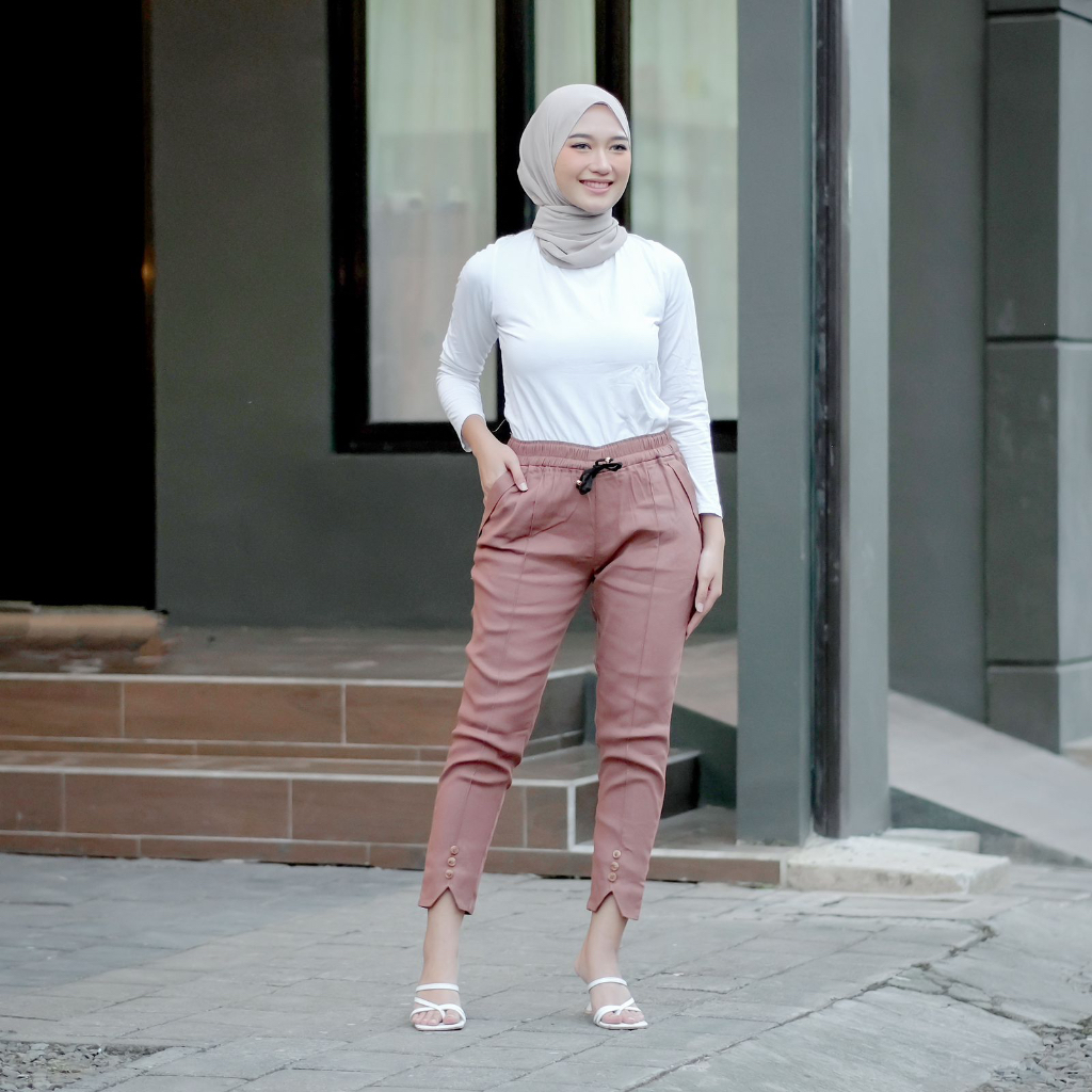 Celana Nadine Katun Twill Combed stretch