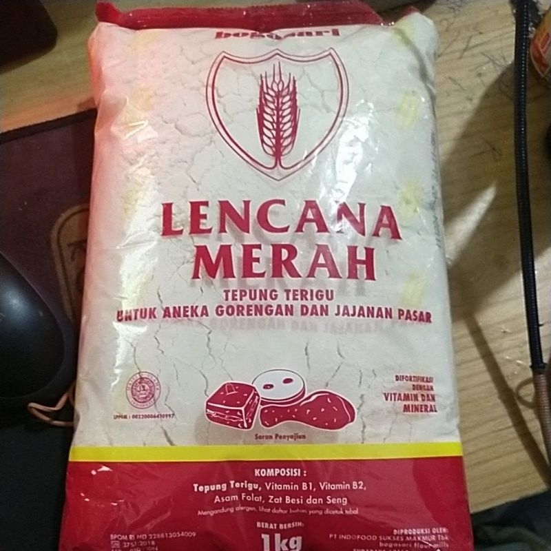 

TEPUNG LENCANA MERAH 1 KG