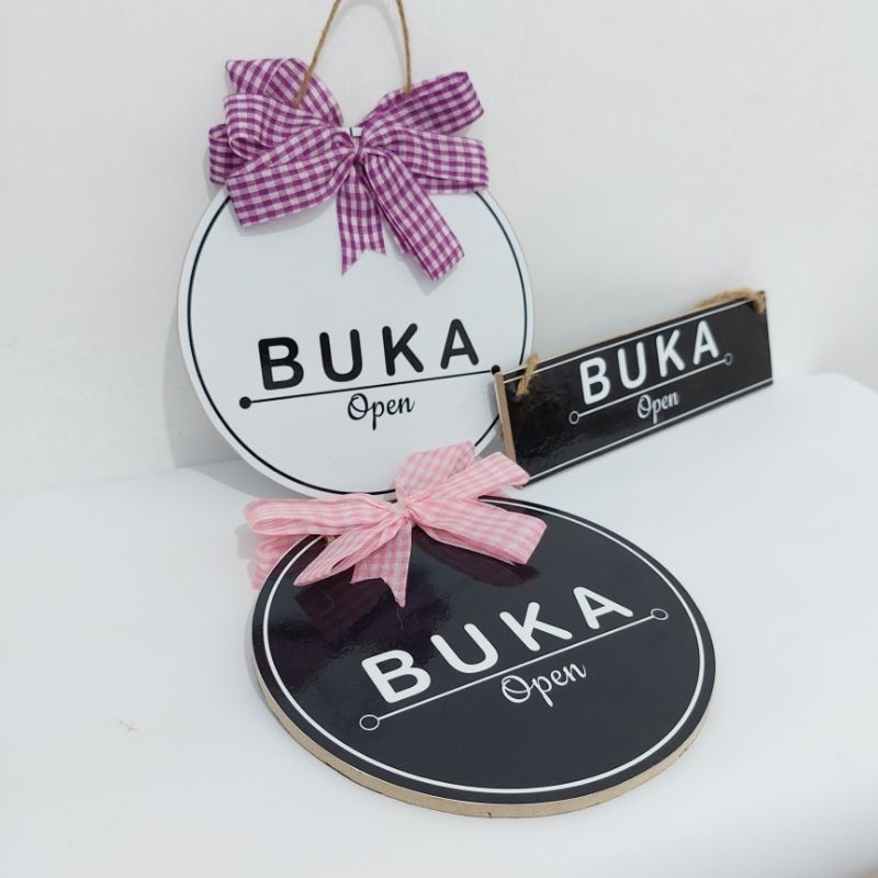 Tulisan Buka Tutup Bolak Balik