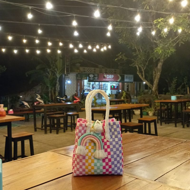 tas jali anyaman mini cute (free aksesoris + tali panjang)