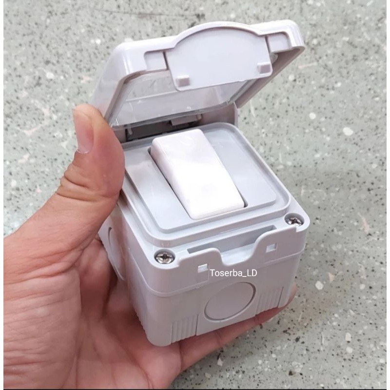 Saklar outdoor waterproof OB Timbul Tunggal