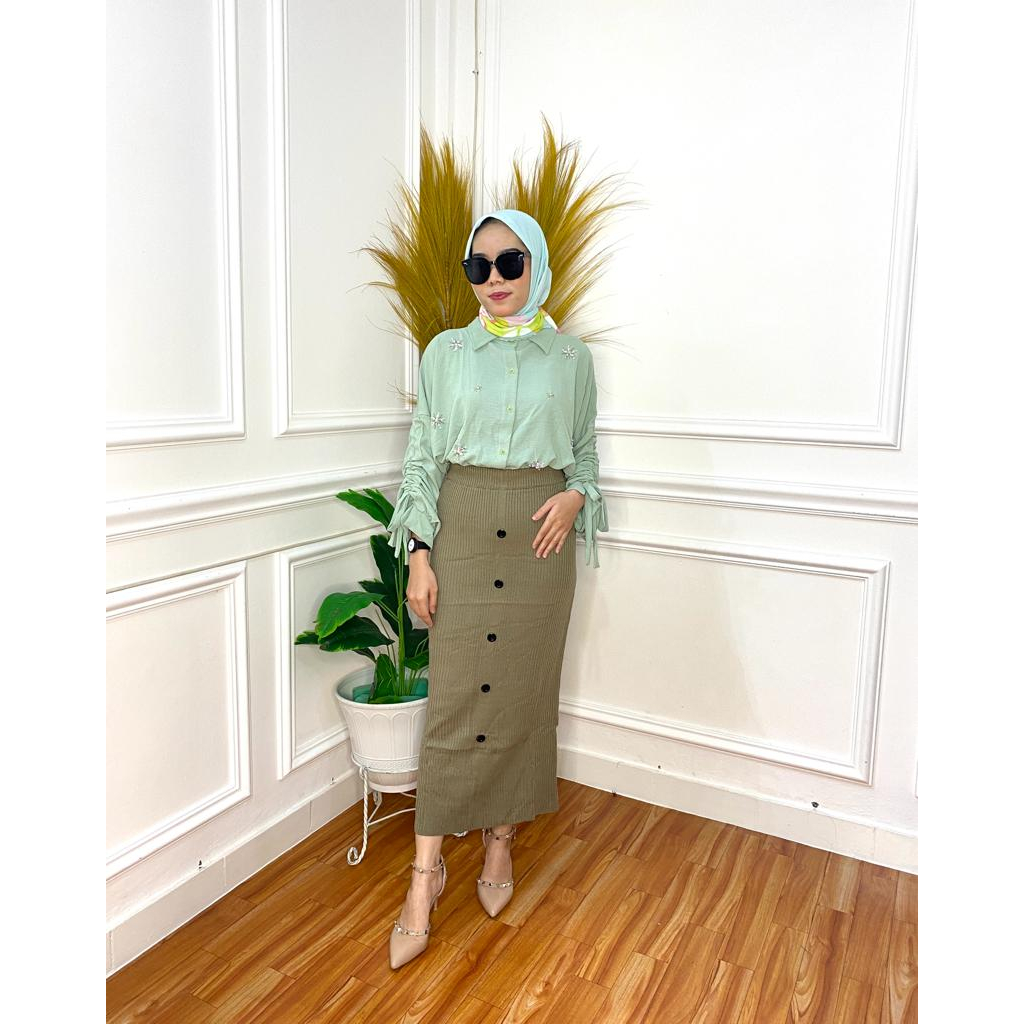 ROK SPAN RAJUT KANCING