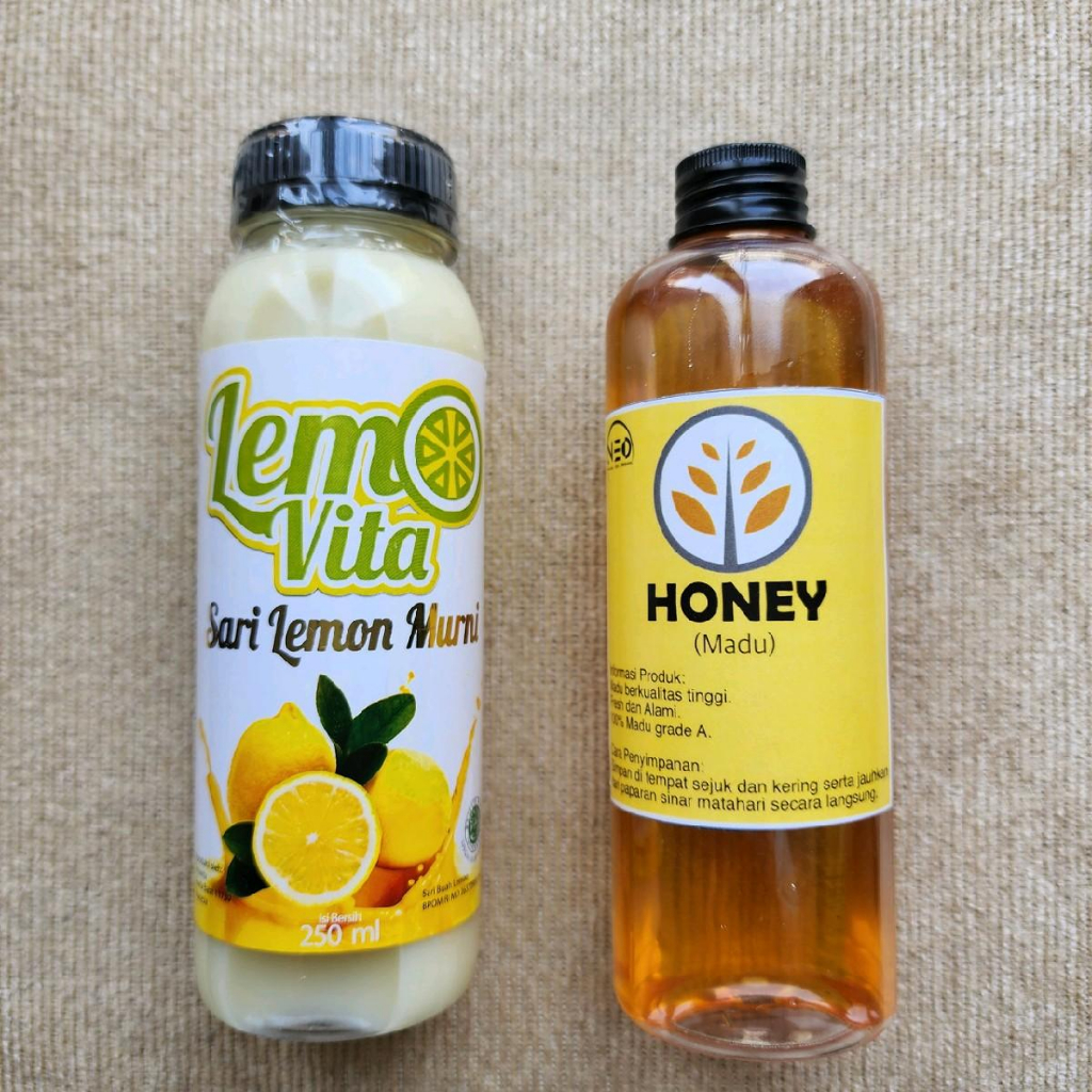 

PAKET HEMAT Lemovita 250ml + Madu 250ml Murni honey syrup
