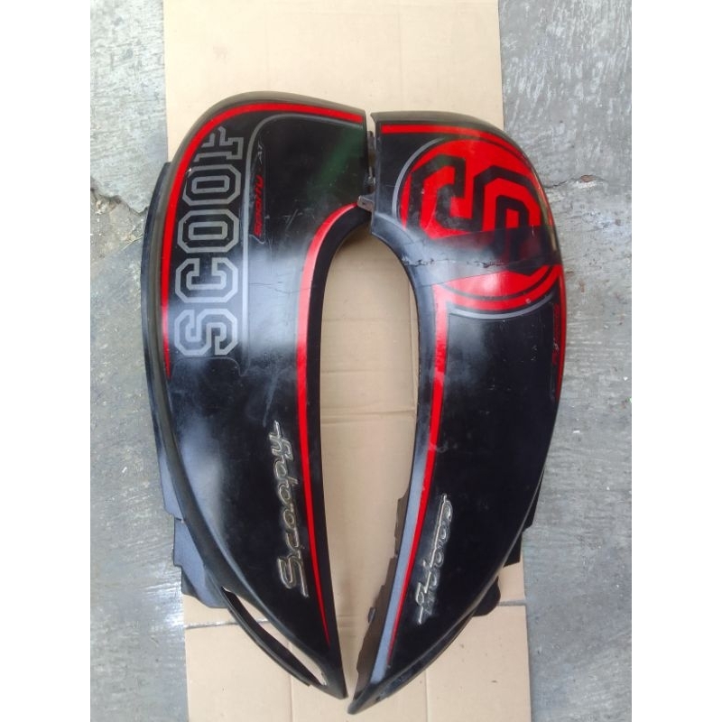 Cover Body Kanan Kiri Scoopy FI Tahun 2013-2017 Merah original