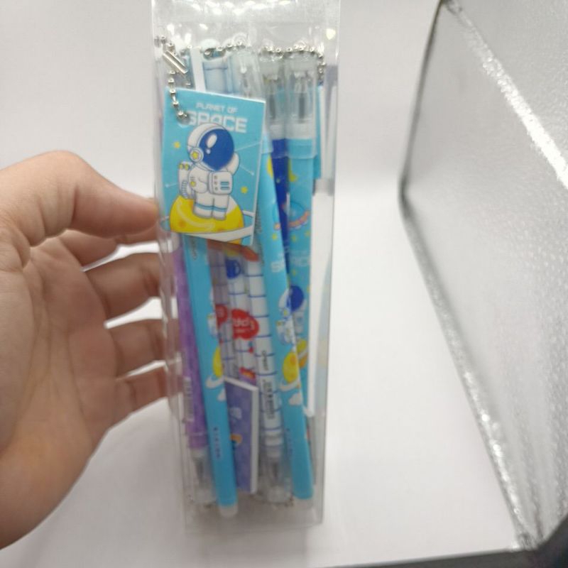 

1 PCS PENA ASTRONOT ADA MAINAN BUKU KECIL TERLARIS PALEMBANG
