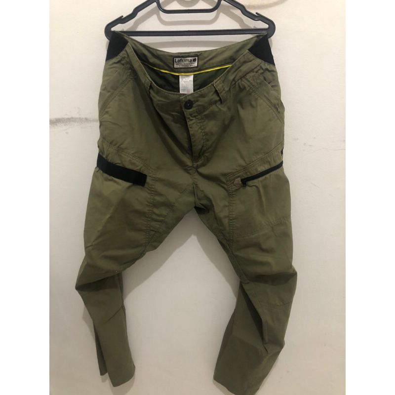 CELANA CARGO LAFUMA