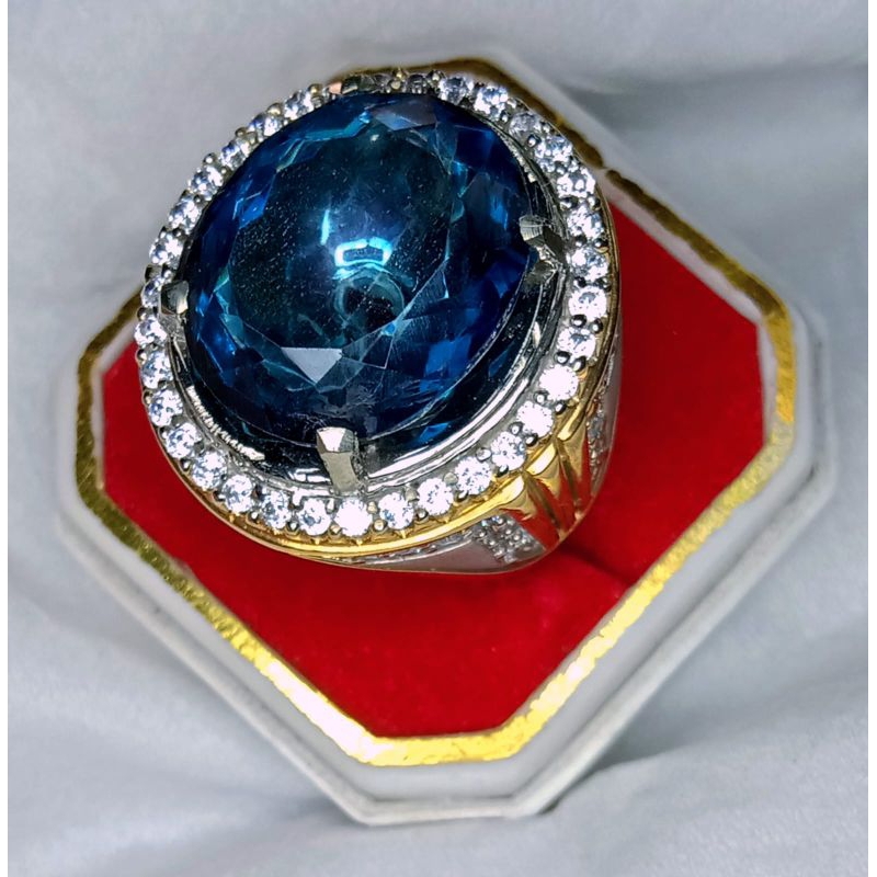 Blue Topaz London + Memo