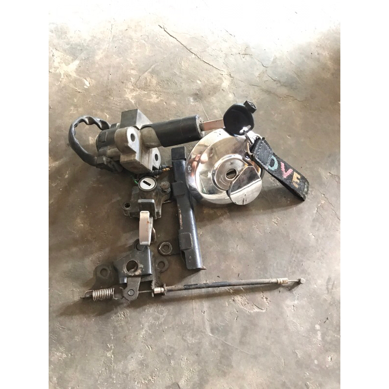 kunci kontak set tiger revo ori