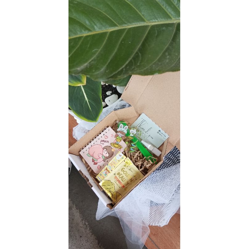 

Hampers esthetikk/kado pacar bestiee